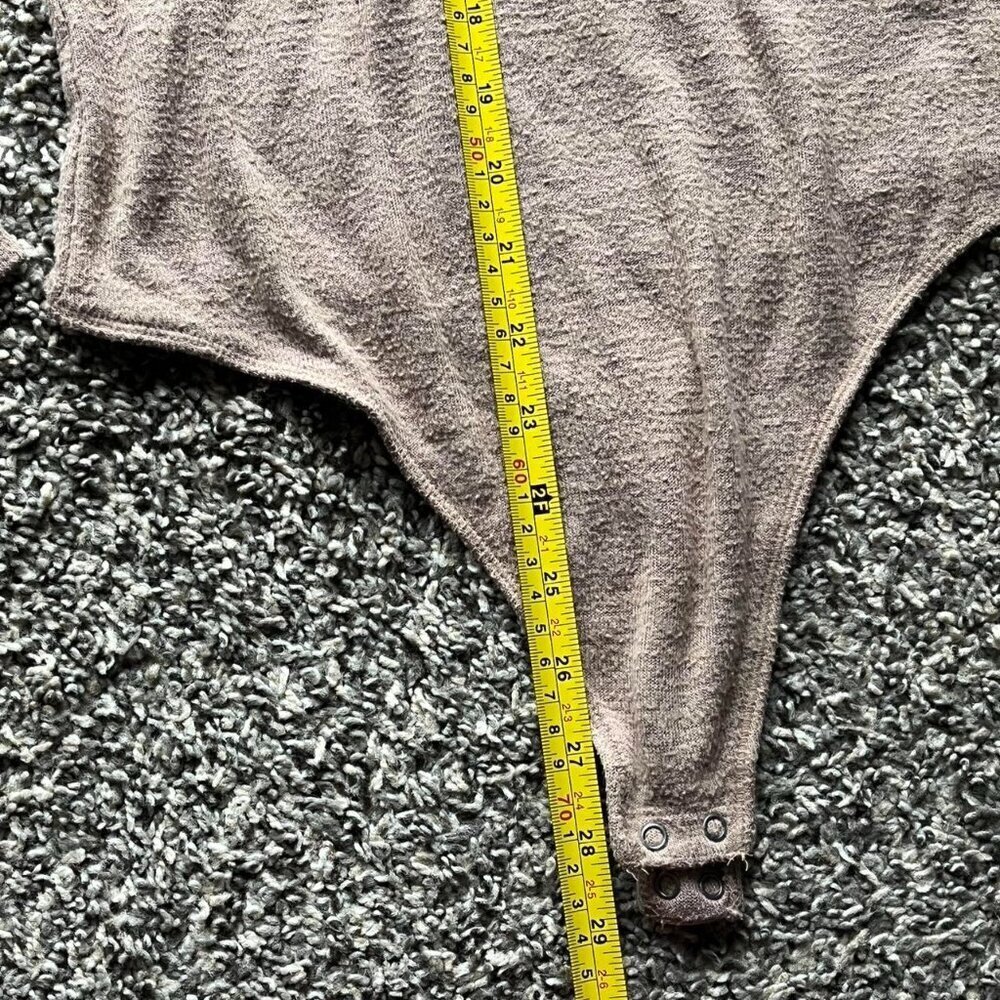 Abercrombie & Fitch Soft and Comfy Bodysuit Womens Medium Cotton Top - Picture 7 of 8